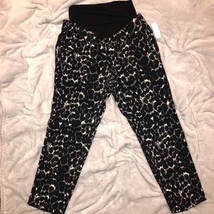 Printed maternity pants